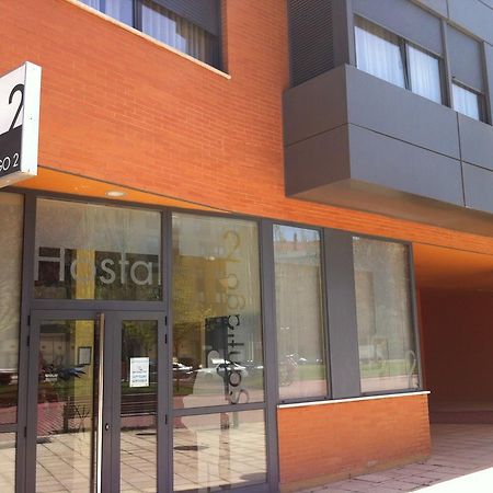 Hostal Santiago 2 Burgos Bagian luar foto